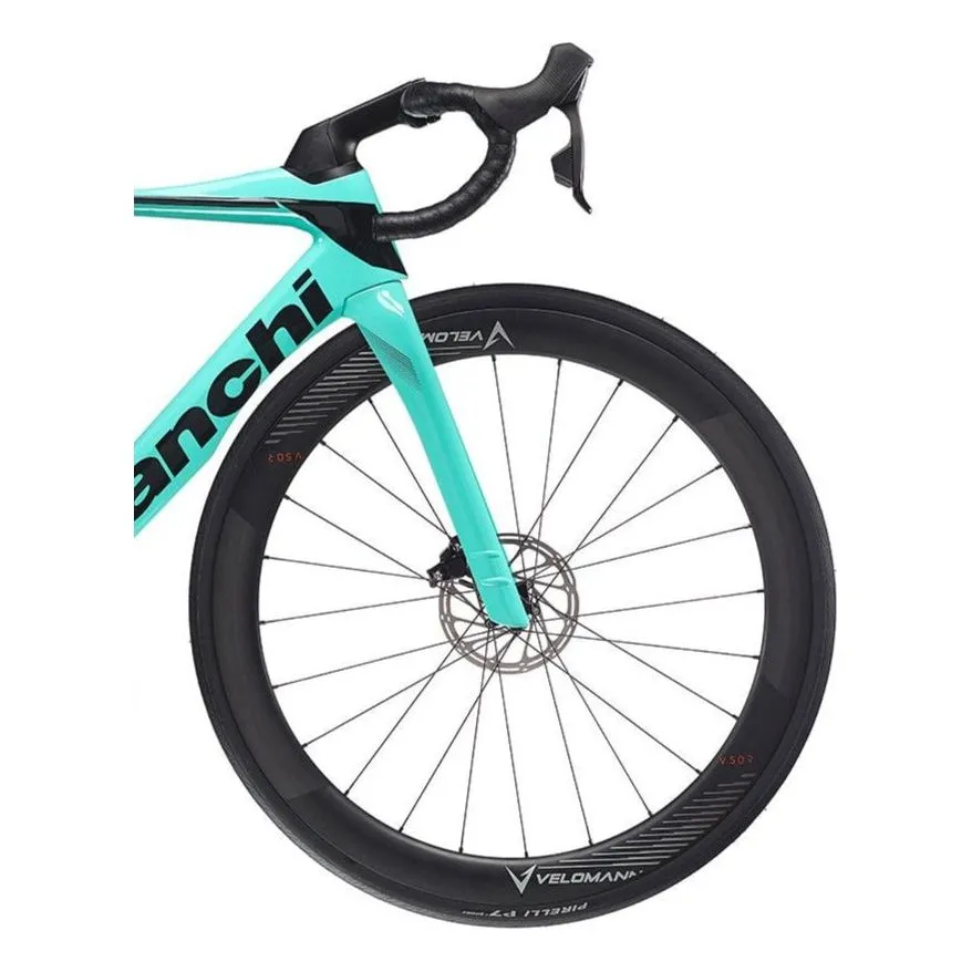Bianchi Oltre Comp Rival AXS Carbon Road Bike 2025 - Celeste