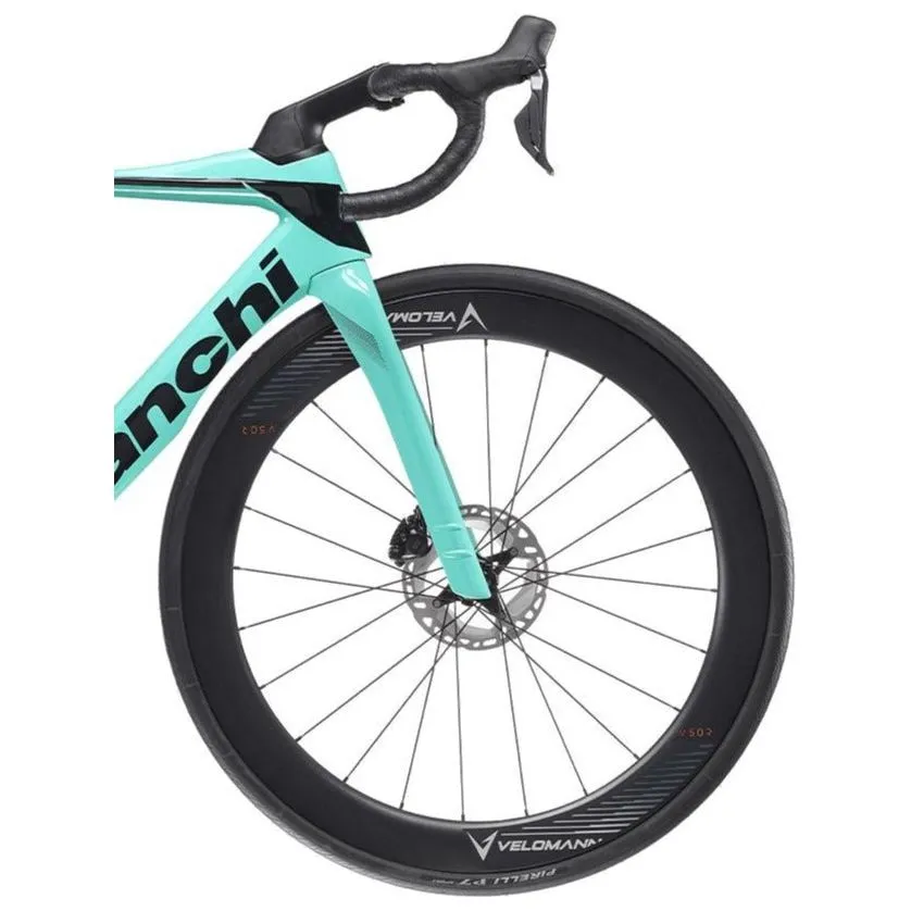 Bianchi Oltre Comp Ultegra Di2 Carbon Road Bike 2025 - Celeste