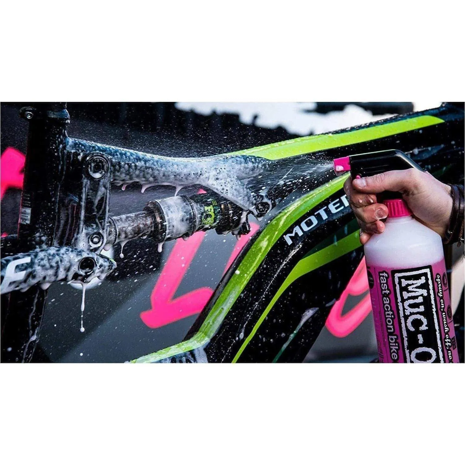 Muc-Off Bike Care Duo Kit Nano Tech & Protect Spray