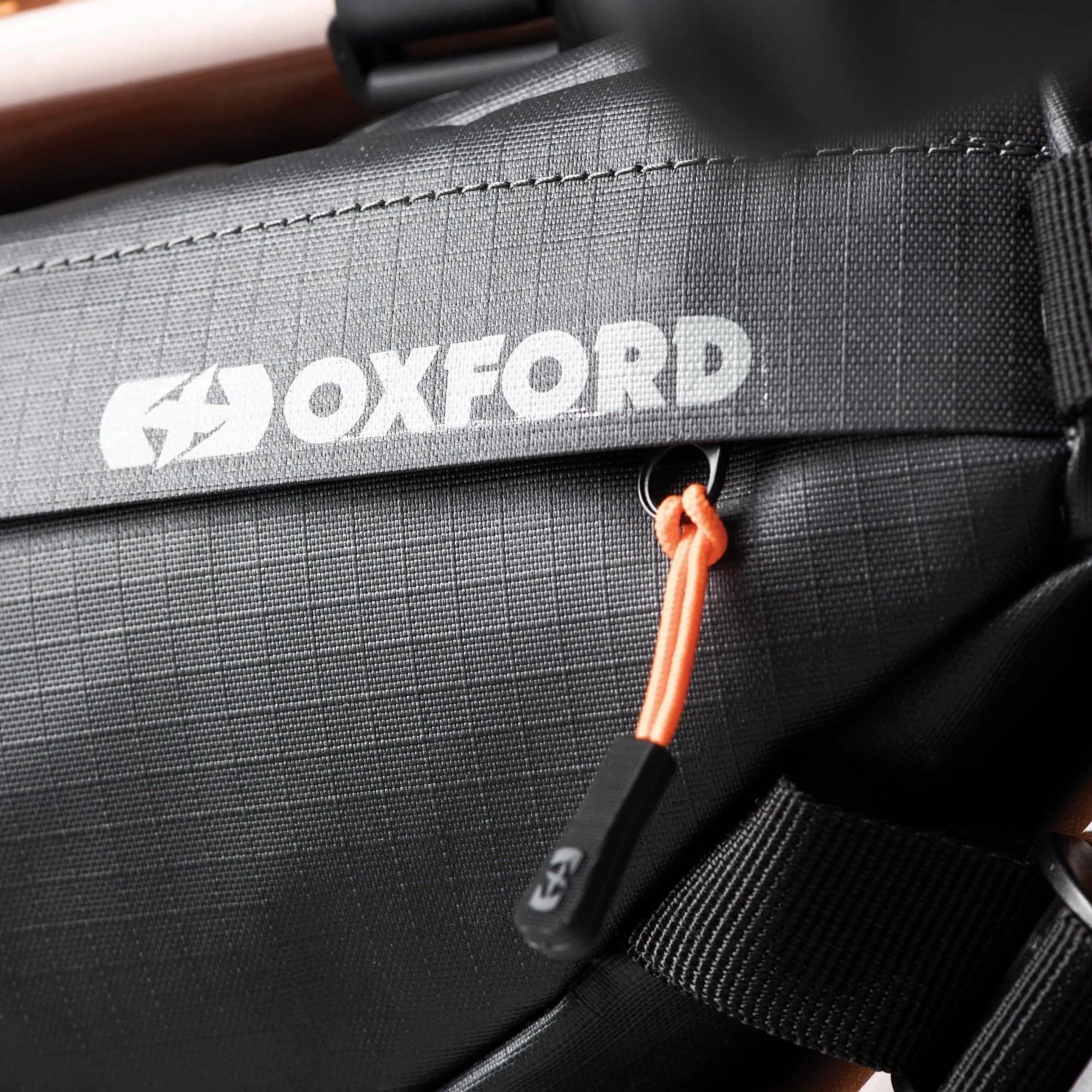 Oxford Aqua Evo Adventure Frame Pack - Black
