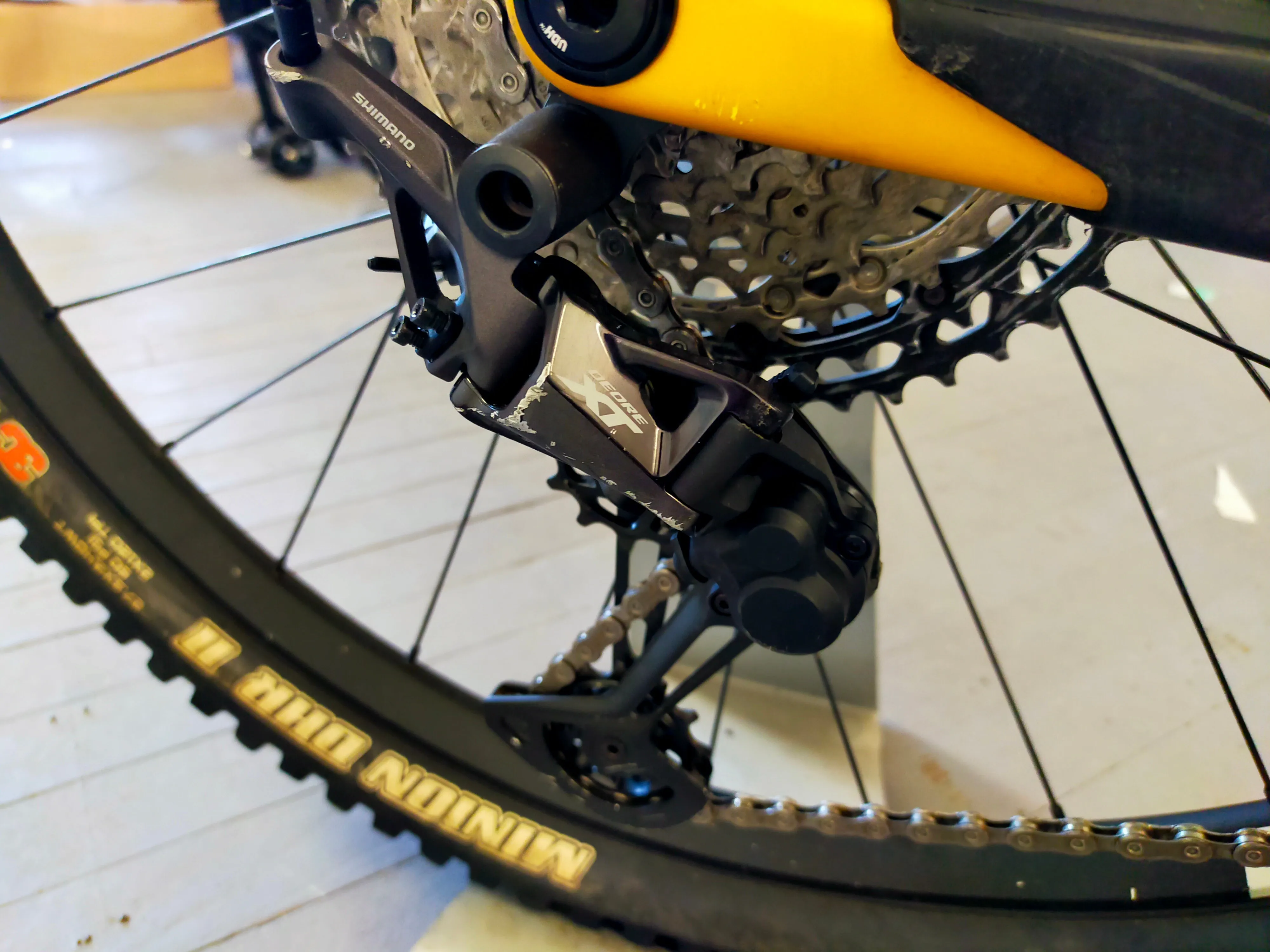 Santa Cruz Bronson 4 MX CC Shop Build Carbon Mountain Bike - Paydirt Gold